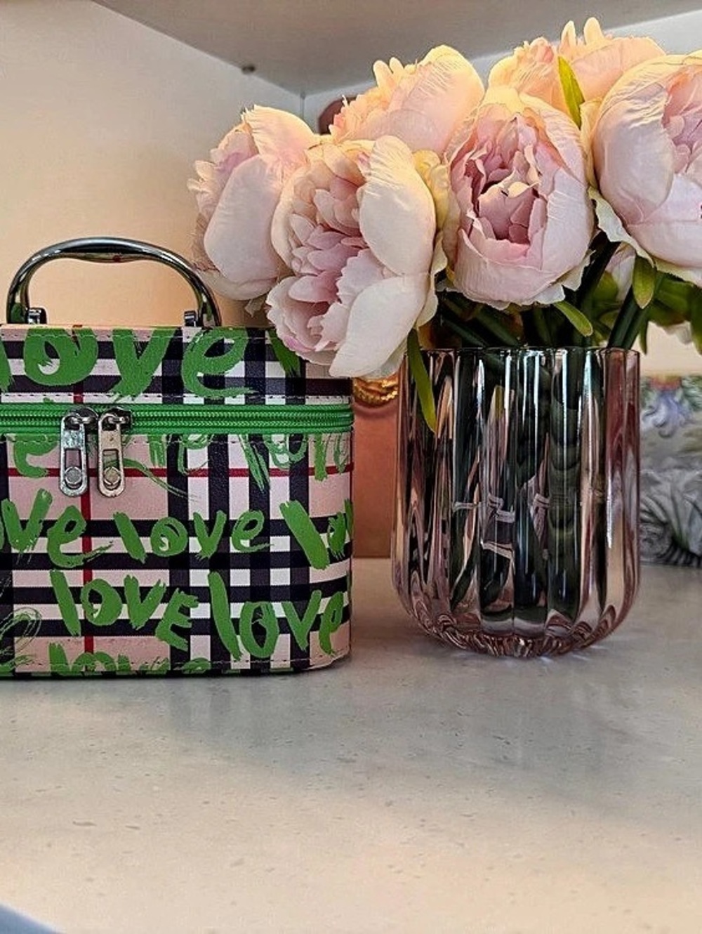 Graffiti Plaid Train Case Cosmetic Case in Green and checkered plaid NEW FRESH! - Picture 15 of 16